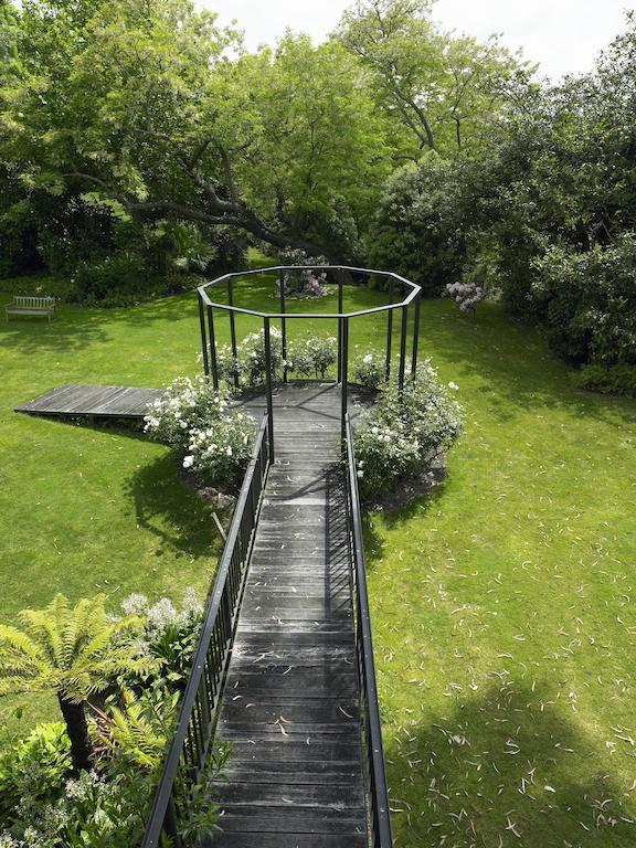 The Narrows Landing Hotel Tamahere Экстерьер фото