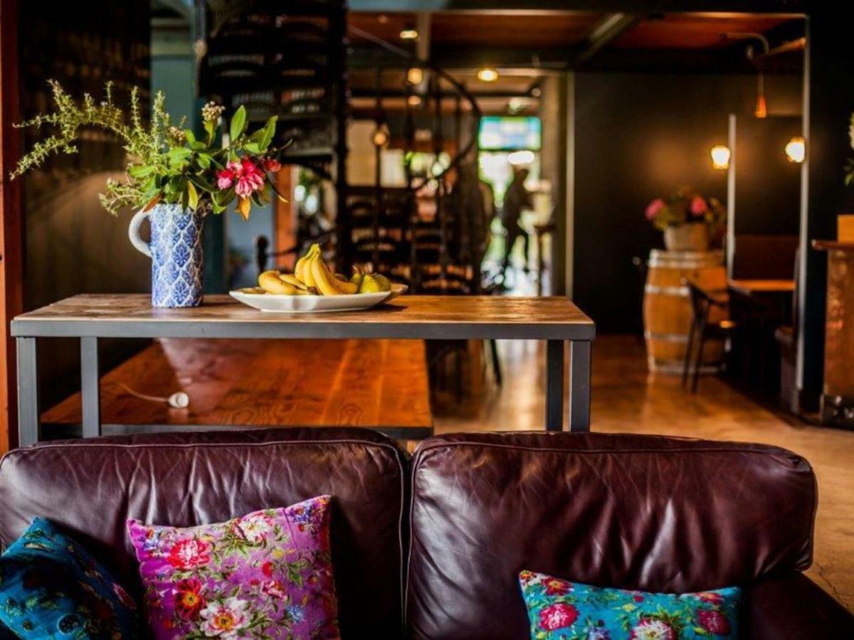 The Narrows Landing Hotel Tamahere Экстерьер фото